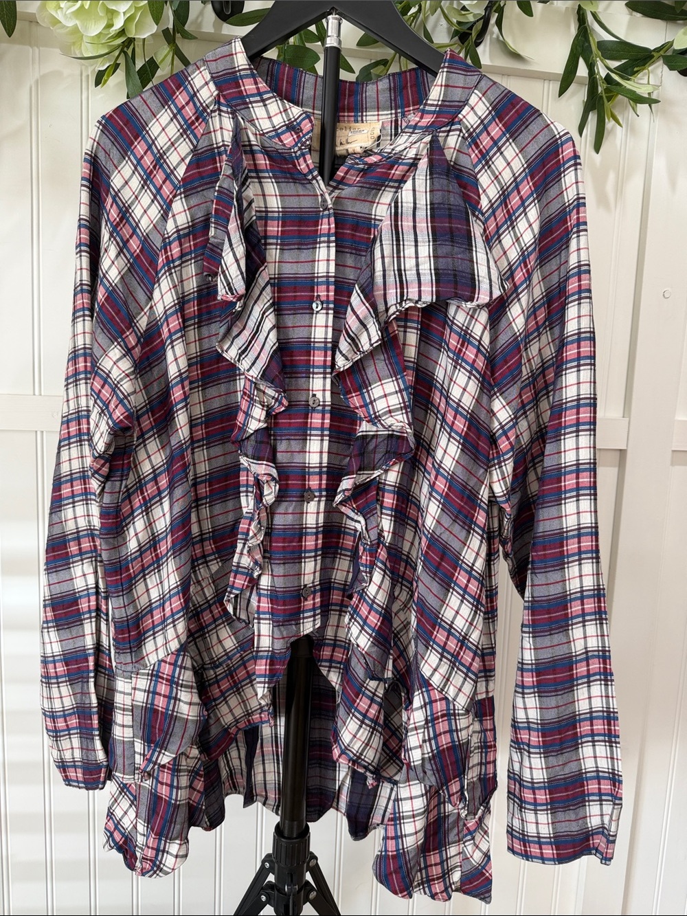 #914 ARTELIER NICOLE MILLER Ruffle Plaid Button-Down Hi-Low Blouse
